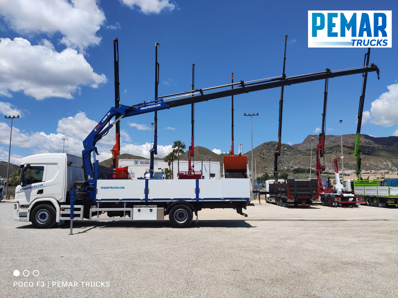 SCANIA P 370 GRUA CAJA FIJA 18T - شاحنة كرين: صور 4 SCANIA P 370 GRUA CAJA FIJA 18T - شاحنة كرين: صور 4