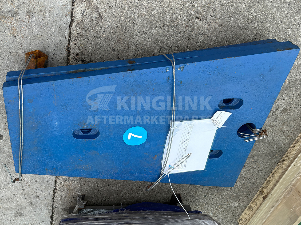 KINGLINK C Series High Manganese Steel Cheek Plate Lower 949648705000 of Jaw Crusher Spare Parts - قطع الغيار - آلات البناء: صور 1 KINGLINK C Series High Manganese Steel Cheek Plate Lower 949648705000 of Jaw Crusher Spare Parts - قطع الغيار - آلات البناء: صور 1