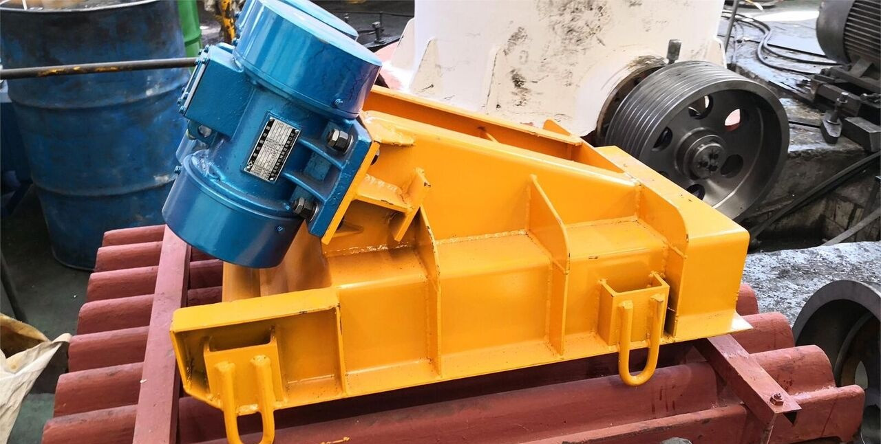 KINGLINK GZG5090 Chute Pan Feeder - آلات البناء: صور 3 KINGLINK GZG5090 Chute Pan Feeder - آلات البناء: صور 3