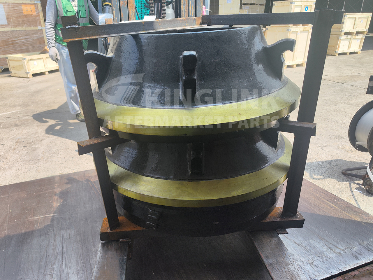 KINGLINK High Manganese Steel Mantle 17000200 and Bowl Liner 17000201 for Tc36 Cone Crusher - قطع الغيار - آلات البناء: صور 4 KINGLINK High Manganese Steel Mantle 17000200 and Bowl Liner 17000201 for Tc36 Cone Crusher - قطع الغيار - آلات البناء: صور 4