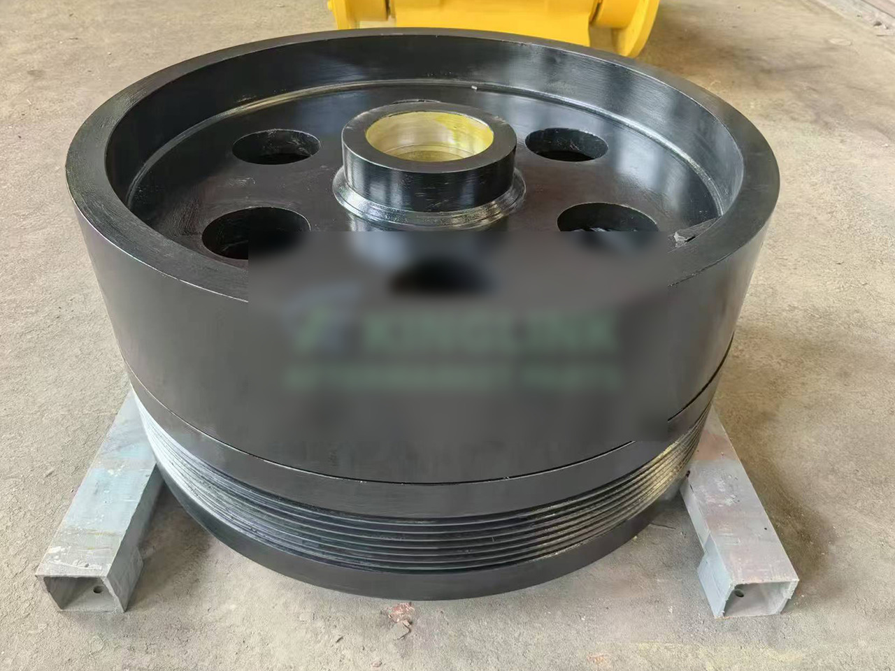 KINGLINK Spare Part Fly Wheel for CT2036 Jaw Crusher - قطع الغيار - آلات البناء: صور 1 KINGLINK Spare Part Fly Wheel for CT2036 Jaw Crusher - قطع الغيار - آلات البناء: صور 1