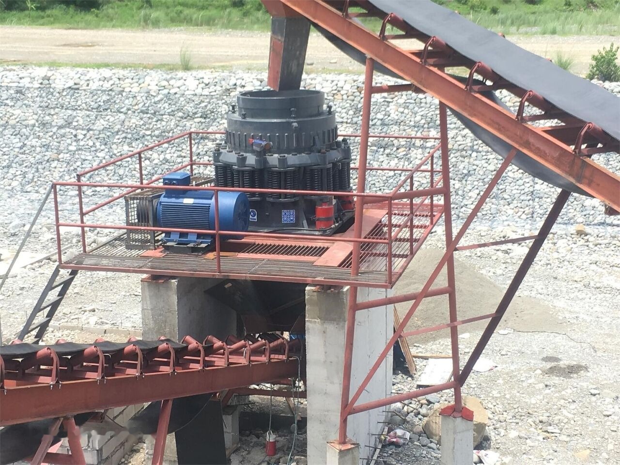 Kinglink Cone Crusher KLC1160 - كسارة مخرو: صور 1 Kinglink Cone Crusher KLC1160 - كسارة مخرو: صور 1