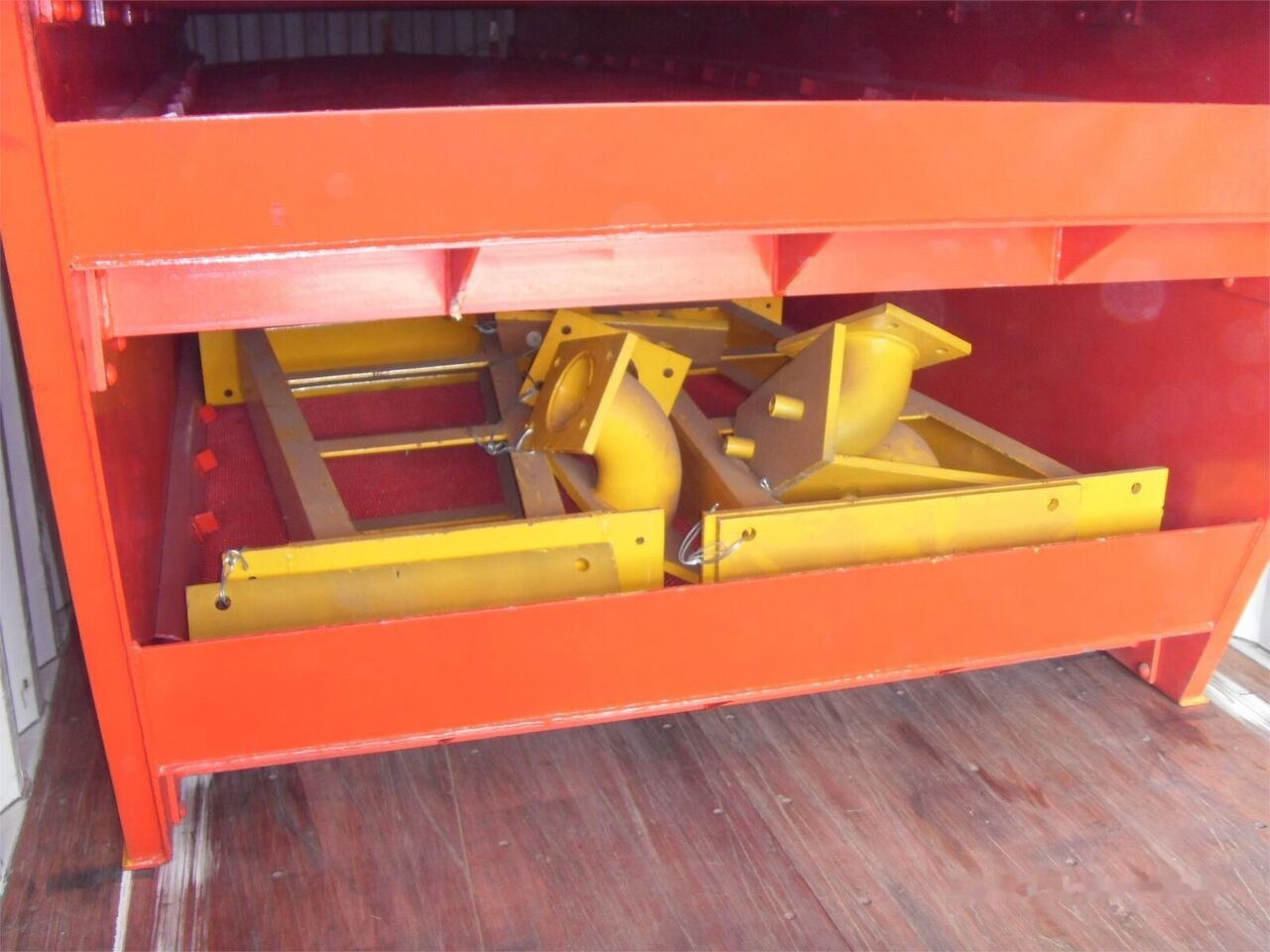 Kinglink Gold Ore Vibrating Screen 3YA1860 | 200TPH - غربال: صور 3 Kinglink Gold Ore Vibrating Screen 3YA1860 | 200TPH - غربال: صور 3