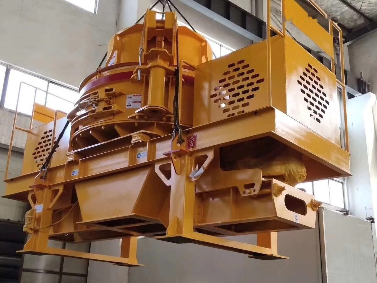 Kinglink KL10 Vertical Shaft Impact Crusher - كسارة التصادمية: صور 4 Kinglink KL10 Vertical Shaft Impact Crusher - كسارة التصادمية: صور 4