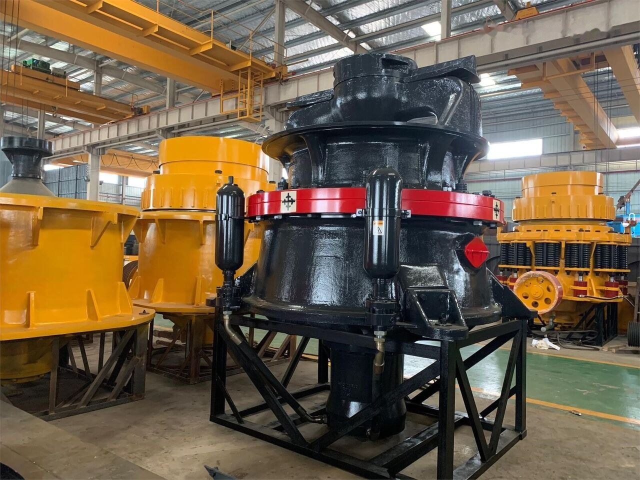 Kinglink Sandvik type Hydraulic Cone Crusher CH660 | Diabase - كسارة مخرو: صور 4 Kinglink Sandvik type Hydraulic Cone Crusher CH660 | Diabase - كسارة مخرو: صور 4