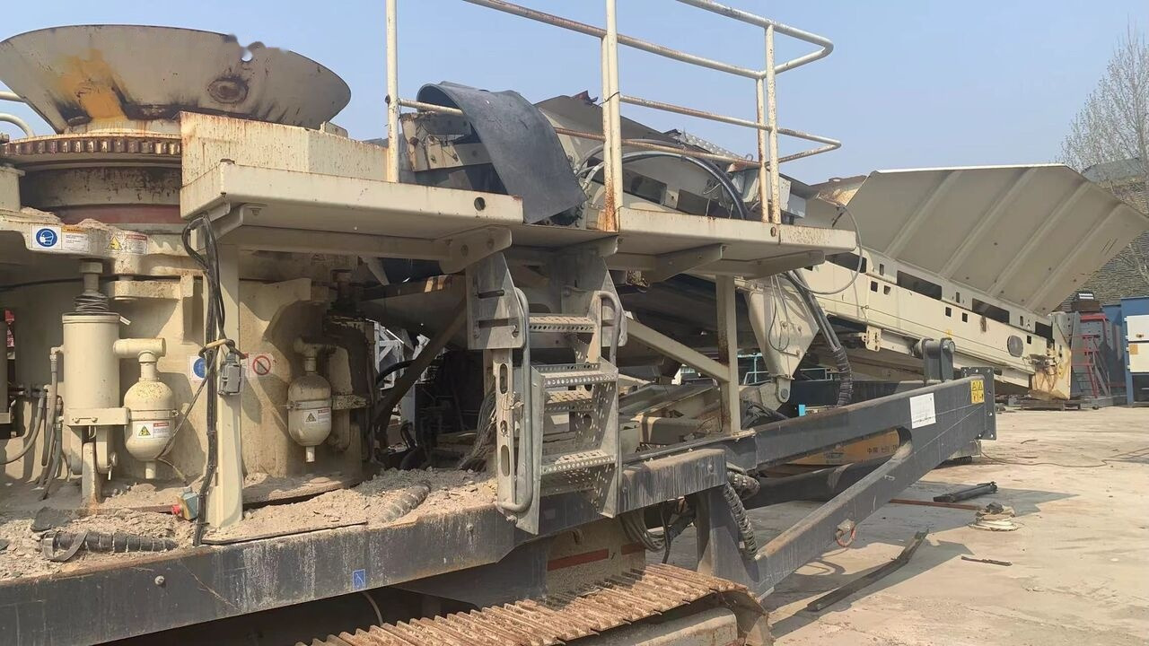 Metso LT200HP Mobile Cone Crusher - كسارة متحركه: صور 3 Metso LT200HP Mobile Cone Crusher - كسارة متحركه: صور 3
