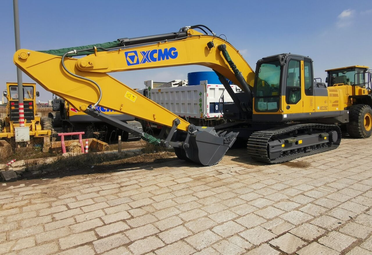 XCMG XE235C - حفارات زحافة: صور 3 XCMG XE235C - حفارات زحافة: صور 3