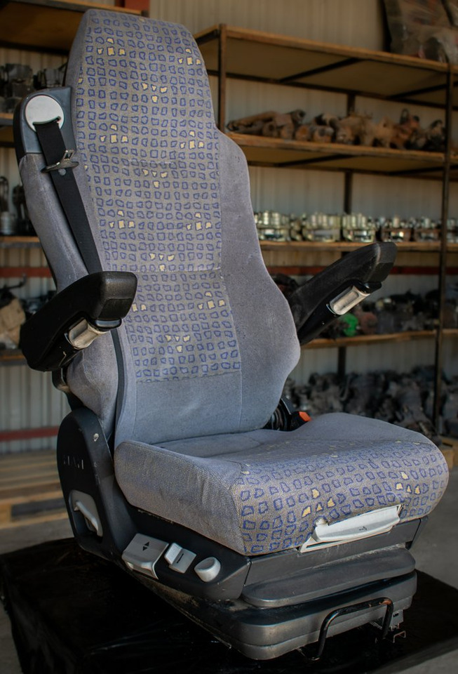 MAN TGA- PASSENGER - مقاعد السيارات - شاحنة: صور 3 MAN TGA- PASSENGER - مقاعد السيارات - شاحنة: صور 3