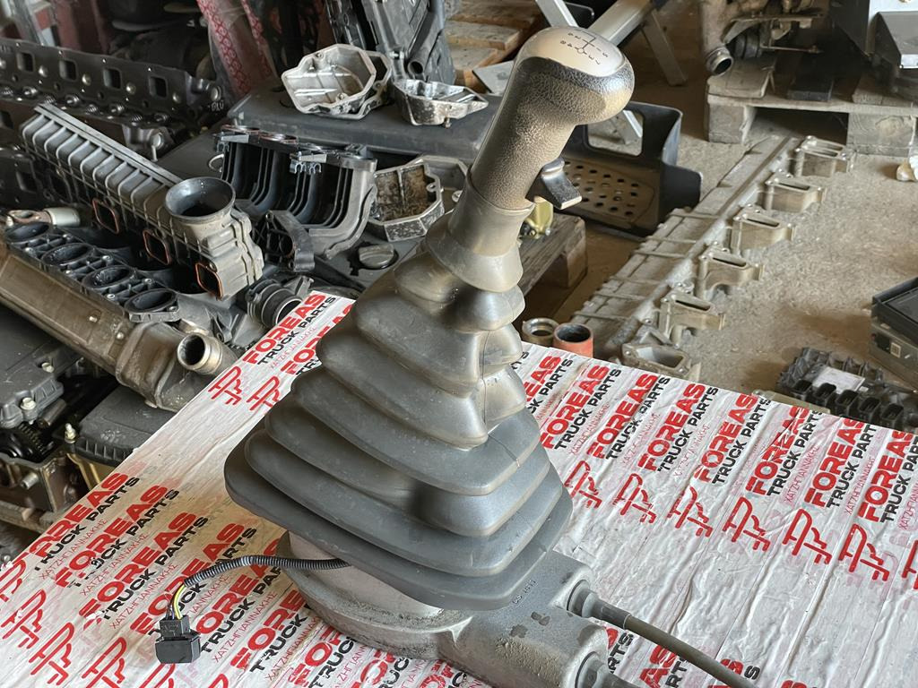 MAN TGS - MANUAL - 81.32605-6125 - عتلة تبديل السرعة - شاحنة: صور 4 MAN TGS - MANUAL - 81.32605-6125 - عتلة تبديل السرعة - شاحنة: صور 4