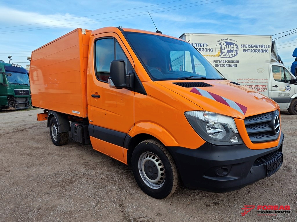 MERCEDES-BENZ 311 – TIPPER – RIGHT HAND DRIVE (RHD) - قلاب صغير: صور 4 MERCEDES-BENZ 311 – TIPPER – RIGHT HAND DRIVE (RHD) - قلاب صغير: صور 4