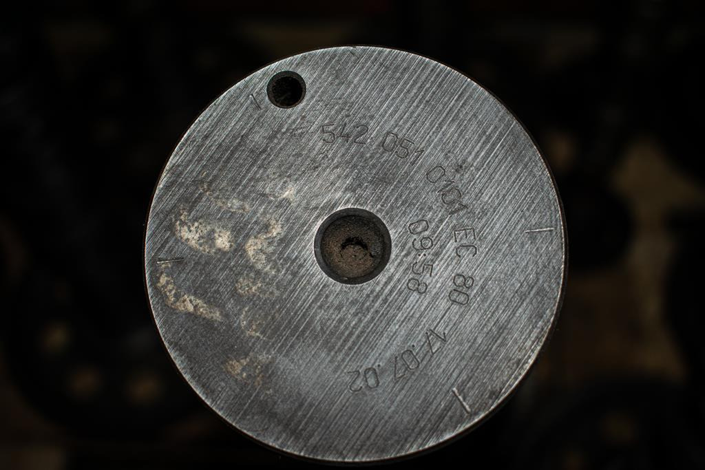 MERCEDES-BENZ ΟΜ 542 - 8 CYLINDER - عمود الحدبات - شاحنة: صور 3 MERCEDES-BENZ ΟΜ 542 - 8 CYLINDER - عمود الحدبات - شاحنة: صور 3