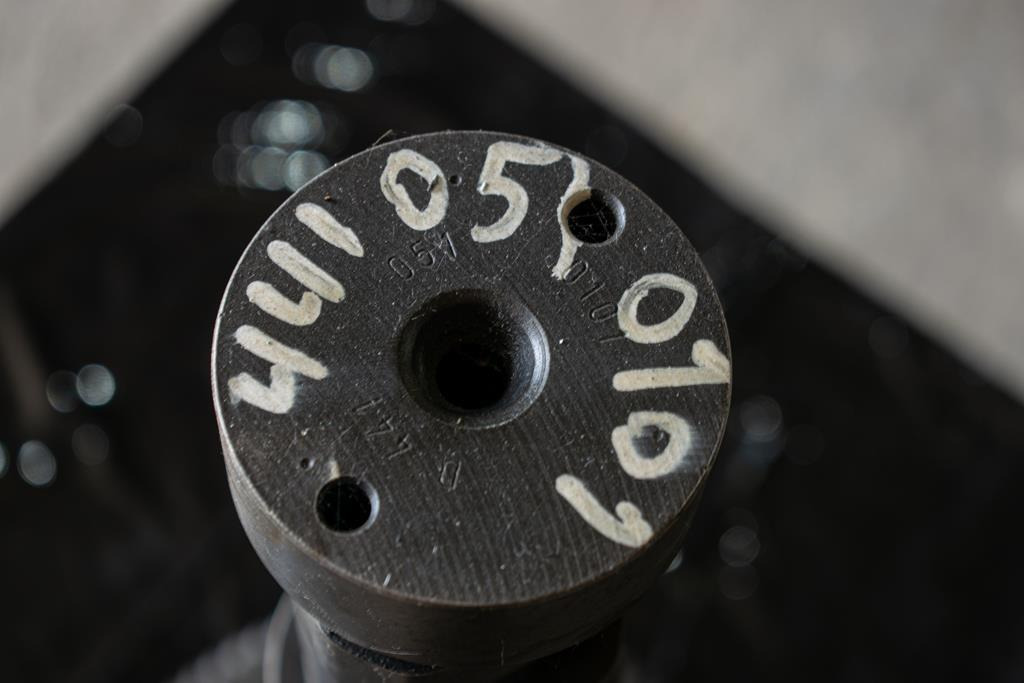 MERCEDES-BENZ 6 CYLINDER WITH ENGINE CODE OM 441 - عمود الحدبات - شاحنة: صور 2 MERCEDES-BENZ 6 CYLINDER WITH ENGINE CODE OM 441 - عمود الحدبات - شاحنة: صور 2