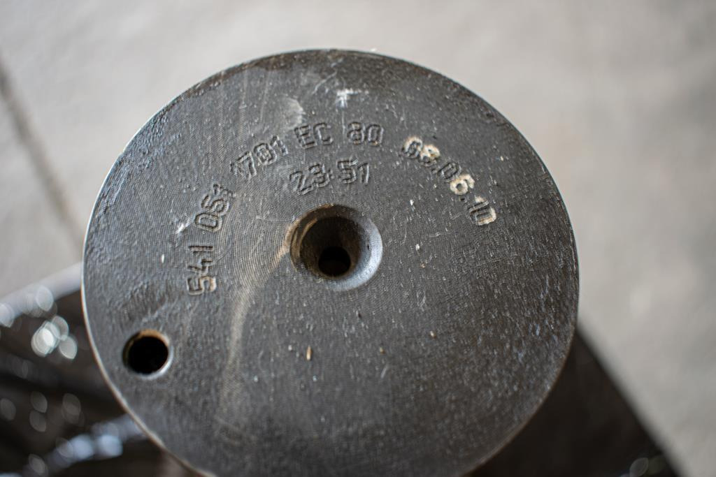 MERCEDES-BENZ ACTROS 6 CYLINDER EURO V WITH ENGINE CODE OM 541 - عمود الحدبات - شاحنة: صور 4 MERCEDES-BENZ ACTROS 6 CYLINDER EURO V WITH ENGINE CODE OM 541 - عمود الحدبات - شاحنة: صور 4