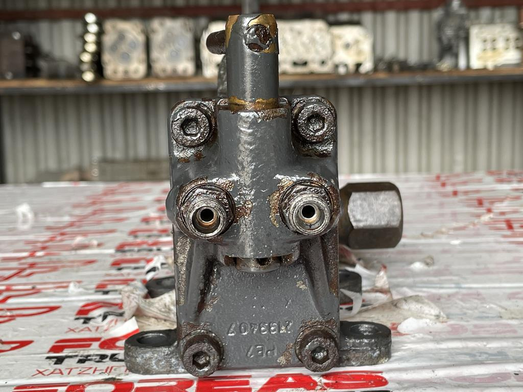 MERCEDES-BENZ ACTROS CABIN PUMP - 001 553 5901 - مضخة هيدروليكية - شاحنة: صور 2 MERCEDES-BENZ ACTROS CABIN PUMP - 001 553 5901 - مضخة هيدروليكية - شاحنة: صور 2