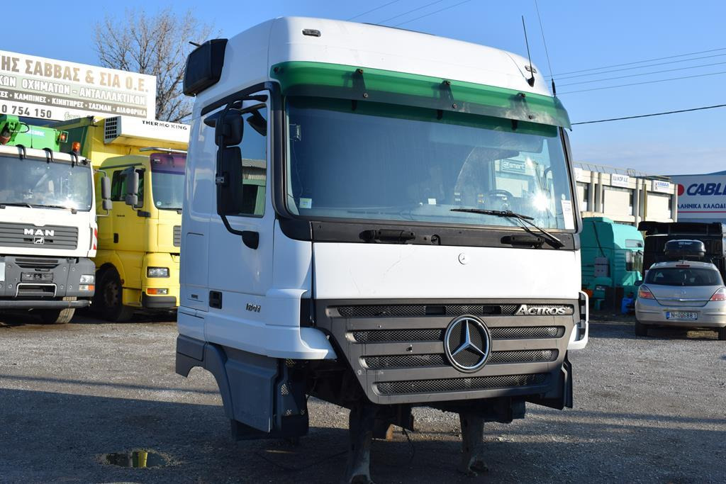 MERCEDES-BENZ ACTROS MP 2 MEGA SPACE - الكبائن - شاحنة: صور 5 MERCEDES-BENZ ACTROS MP 2 MEGA SPACE - الكبائن - شاحنة: صور 5