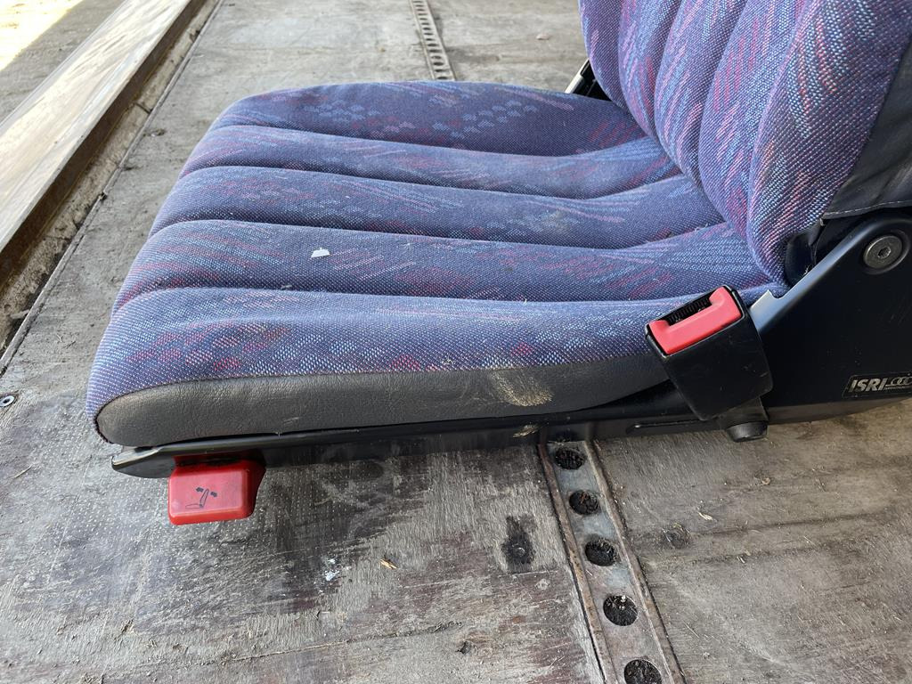 MERCEDES-BENZ ATEGO - مقاعد السيارات - شاحنة: صور 4 MERCEDES-BENZ ATEGO - مقاعد السيارات - شاحنة: صور 4