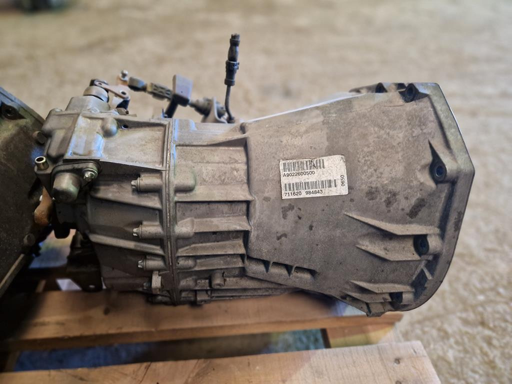 MERCEDES-BENZ SPRINTER 711620 - علبة التروس - شاحنة: صور 5 MERCEDES-BENZ SPRINTER 711620 - علبة التروس - شاحنة: صور 5