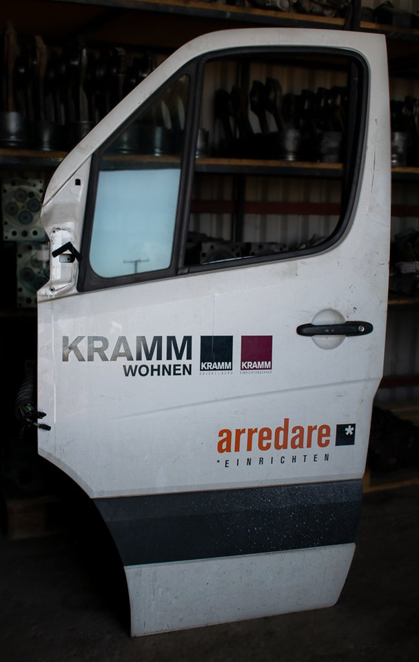 MERCEDES-BENZ SPRINTER 906 - DRIVER - باب و قطع الغيار - شاحنة: صور 1 MERCEDES-BENZ SPRINTER 906 - DRIVER - باب و قطع الغيار - شاحنة: صور 1