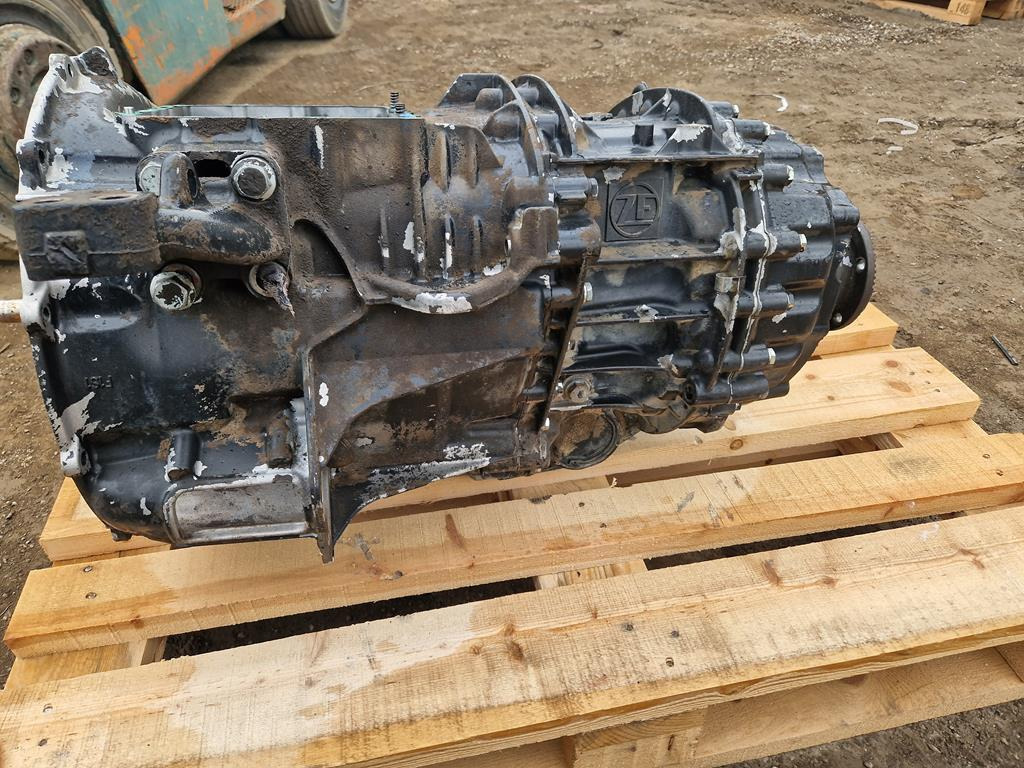 ZF ASTRONIC MID 12AS 1210 TO - علبة التروس - شاحنة: صور 3 ZF ASTRONIC MID 12AS 1210 TO - علبة التروس - شاحنة: صور 3