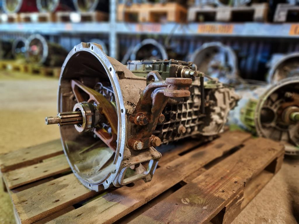 ZF ECOMID 9S 1110 TD - 81.32004-6197 - علبة التروس - شاحنة: صور 3 ZF ECOMID 9S 1110 TD - 81.32004-6197 - علبة التروس - شاحنة: صور 3