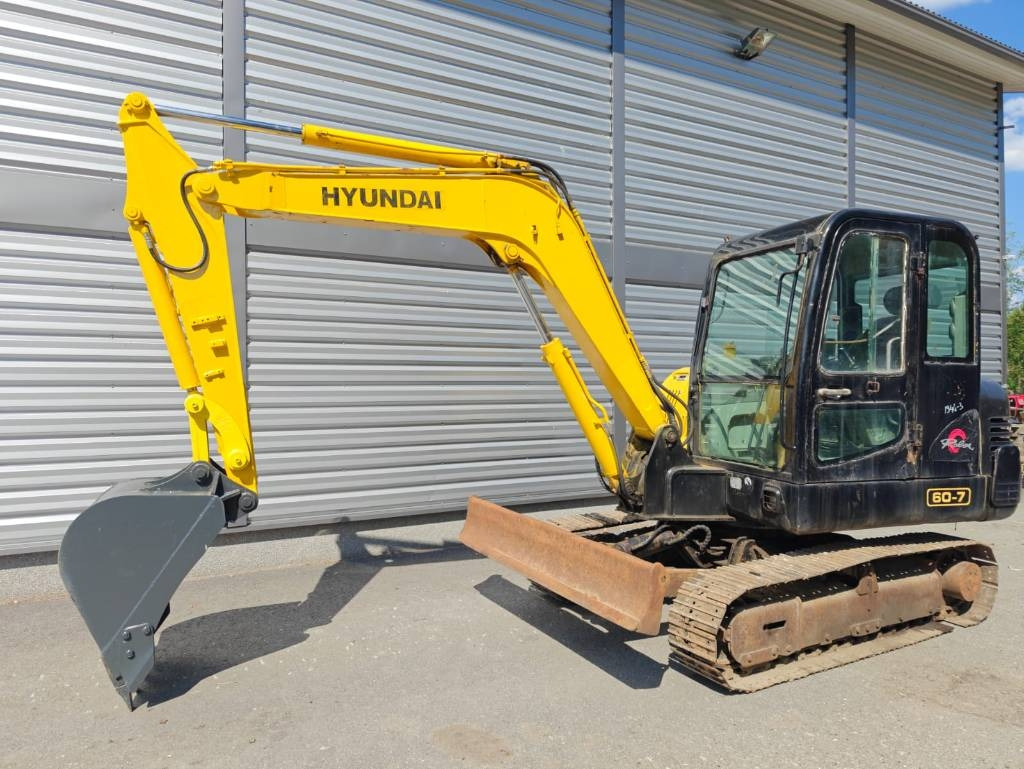 Hyundai R 60-7 - حفارة مصغرة: صور 1 Hyundai R 60-7 - حفارة مصغرة: صور 1
