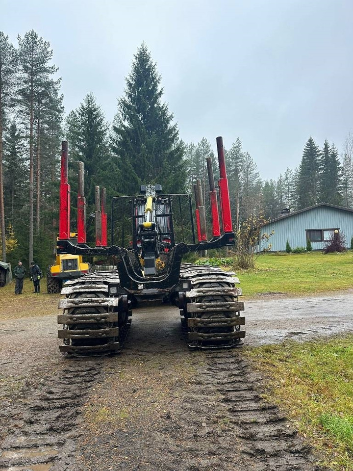 Komatsu 845 - شاحنات نقل الأخشاب في الغابات: صور 5 Komatsu 845 - شاحنات نقل الأخشاب في الغابات: صور 5