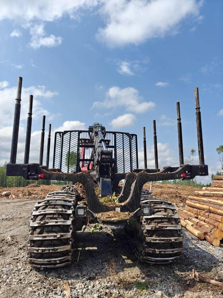 Komatsu 875 - شاحنات نقل الأخشاب في الغابات: صور 4 Komatsu 875 - شاحنات نقل الأخشاب في الغابات: صور 4