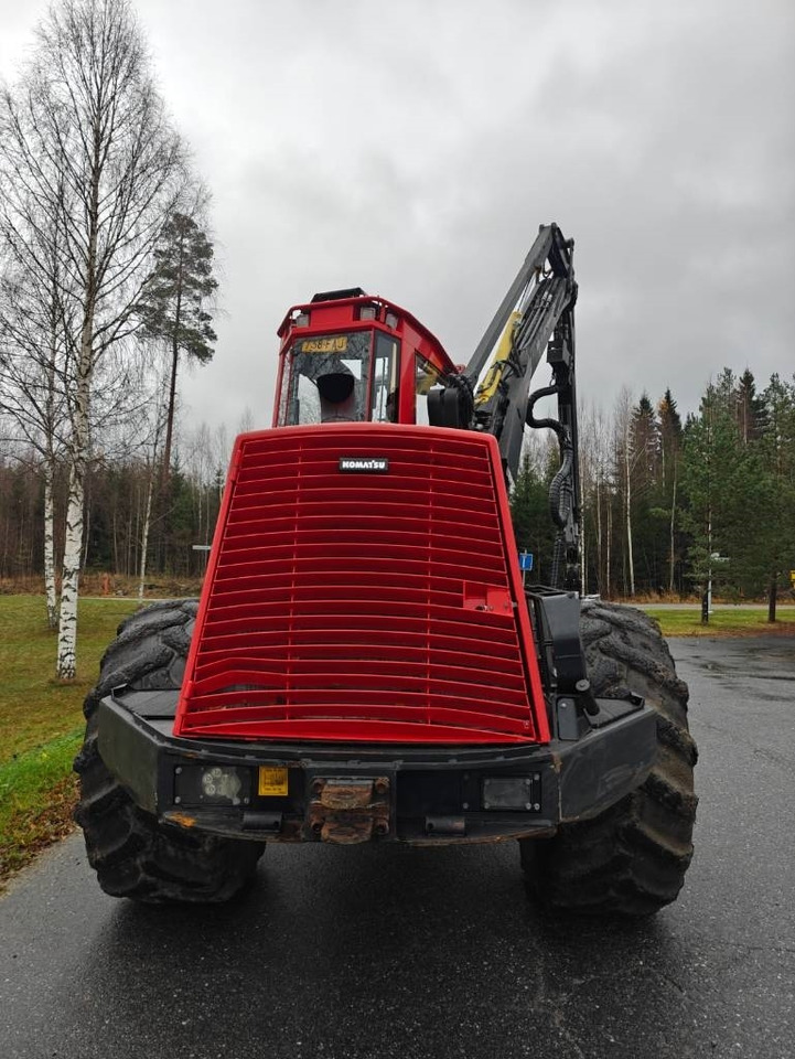 Komatsu 901 TX.1 - الحصادات: صور 4 Komatsu 901 TX.1 - الحصادات: صور 4