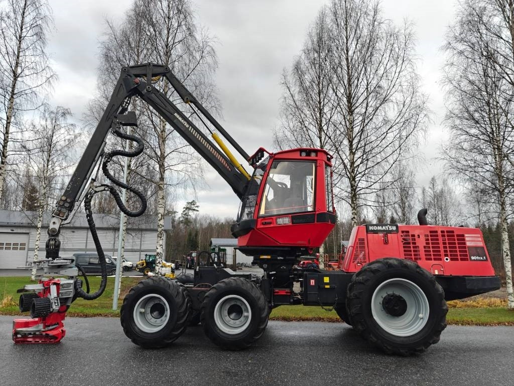 Komatsu 901 TX.1 - الحصادات: صور 2 Komatsu 901 TX.1 - الحصادات: صور 2