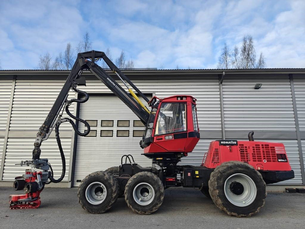 Komatsu 901 TX.1 - الحصادات: صور 2 Komatsu 901 TX.1 - الحصادات: صور 2