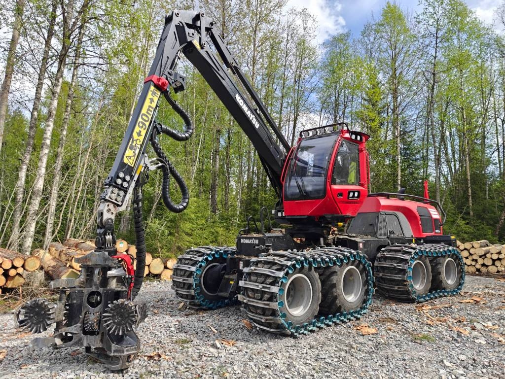 Komatsu 901 XC - الحصادات: صور 1 Komatsu 901 XC - الحصادات: صور 1