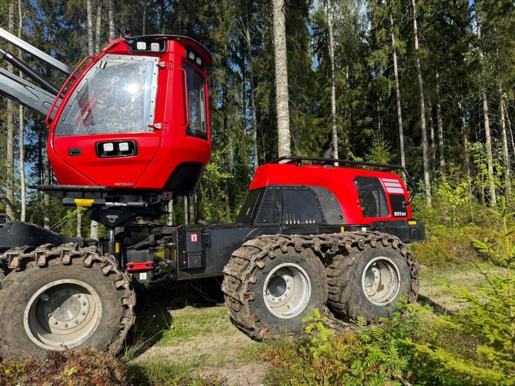 Komatsu 931 XC - الحصادات: صور 4 Komatsu 931 XC - الحصادات: صور 4