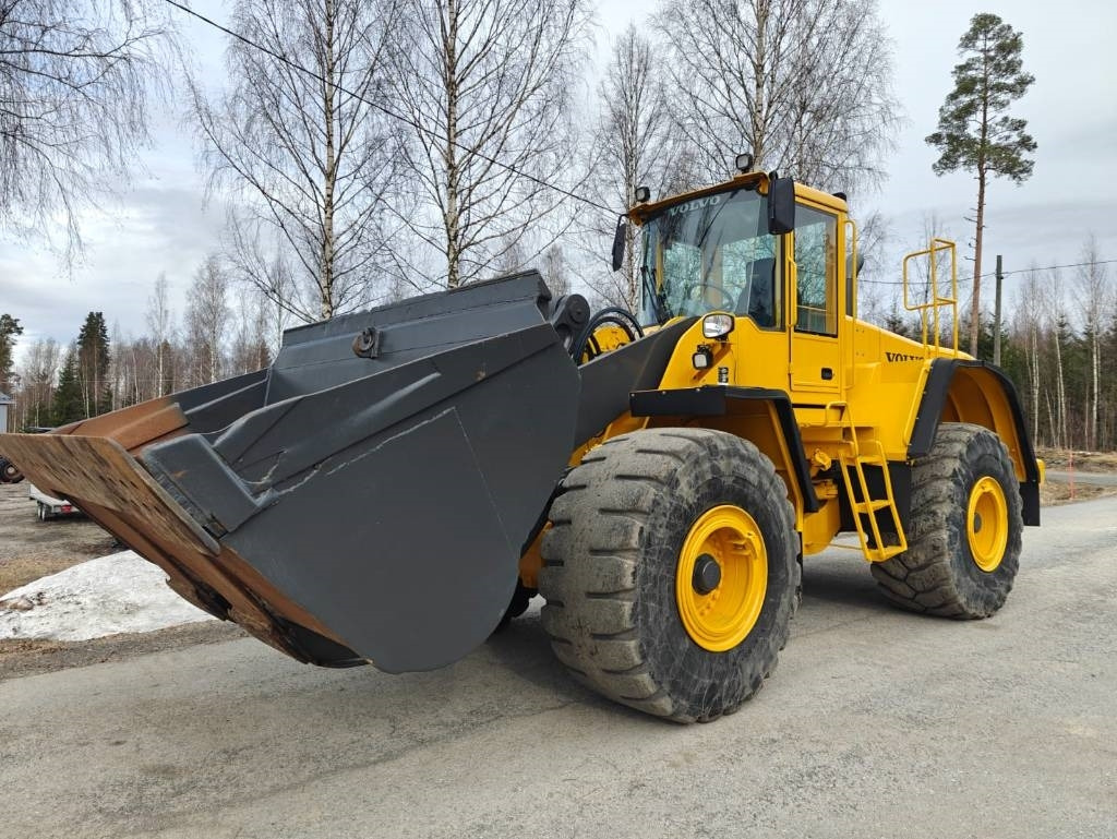 Volvo L 180 E - اللودر بعجل: صور 1 Volvo L 180 E - اللودر بعجل: صور 1