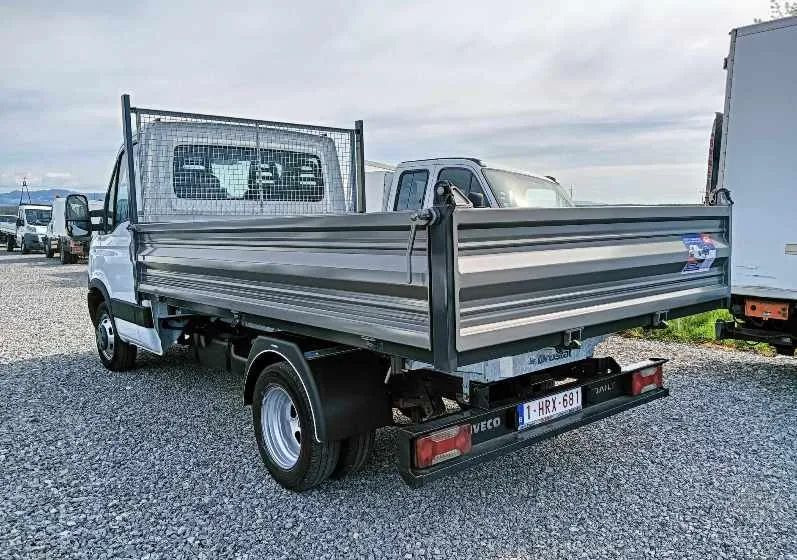 Iveco 35C13, 35C12, 35C14, 35C15 - قلاب صغير: صور 5 Iveco 35C13, 35C12, 35C14, 35C15 - قلاب صغير: صور 5