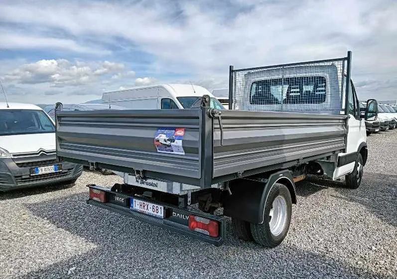 Iveco 35C13, 35C12, 35C14, 35C15 - قلاب صغير: صور 4 Iveco 35C13, 35C12, 35C14, 35C15 - قلاب صغير: صور 4