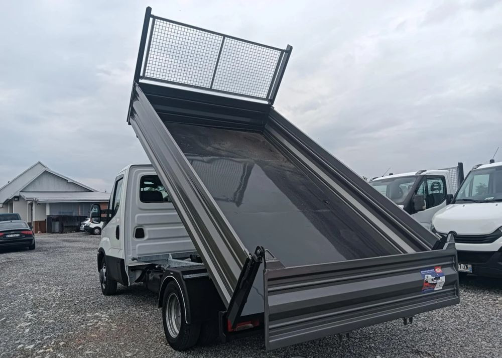 قلاب صغير Iveco 35C13, 35C12, 35C14, 35C15: صور 18