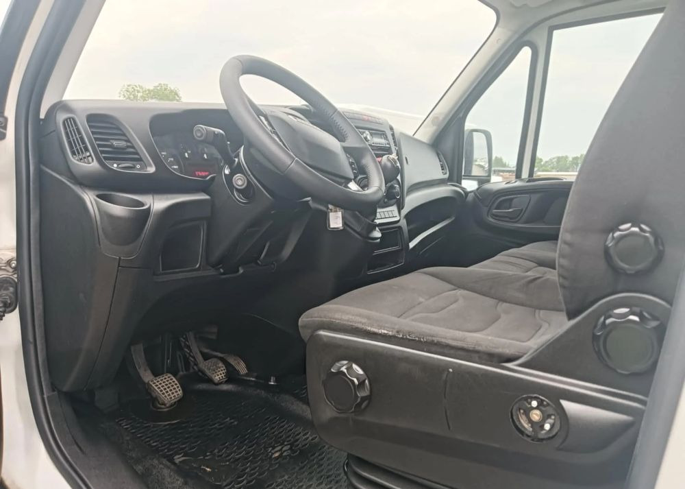 قلاب صغير Iveco 35C13, 35C12, 35C14, 35C15: صور 8