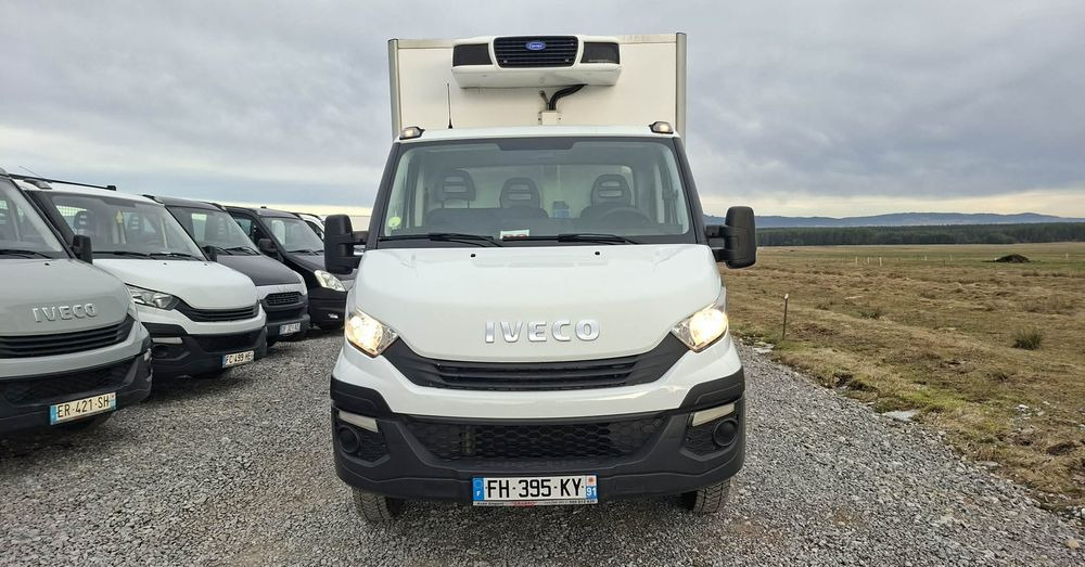 Iveco 35C14, 35C13, 35C12, 35C15 - الشاحنات الصغيرة المبردة: صور 4 Iveco 35C14, 35C13, 35C12, 35C15 - الشاحنات الصغيرة المبردة: صور 4