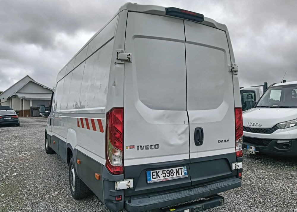 Iveco 35S14,35S13,35C13,35C12, - فان: صور 5 Iveco 35S14,35S13,35C13,35C12, - فان: صور 5