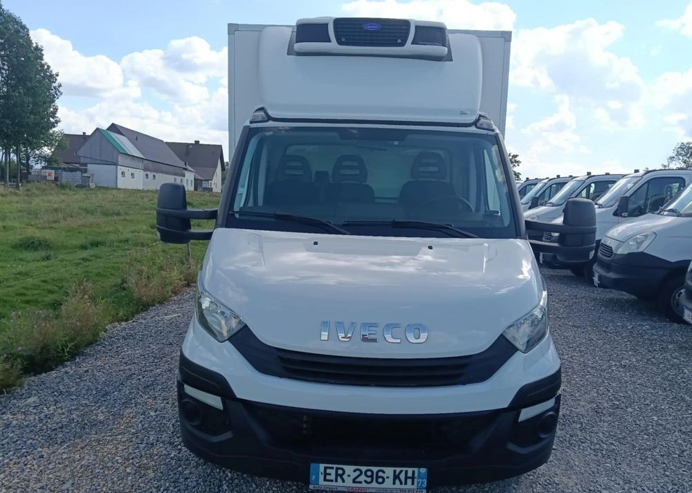 Iveco 35S16, 35S15, 35S14, 35S13, 35C13, 35C14 - الشاحنات الصغيرة المبردة: صور 3 Iveco 35S16, 35S15, 35S14, 35S13, 35C13, 35C14 - الشاحنات الصغيرة المبردة: صور 3