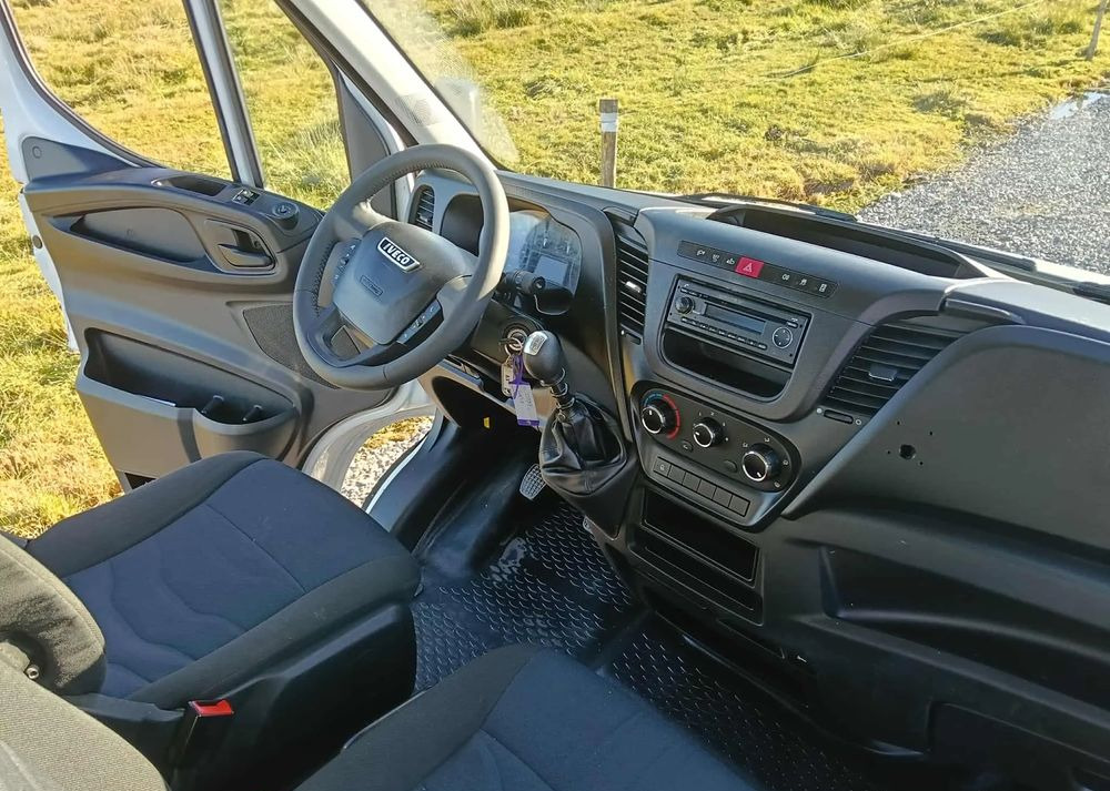 Iveco DAILY 35C13, 35C13, 35C15 - قلاب صغير: صور 3 Iveco DAILY 35C13, 35C13, 35C15 - قلاب صغير: صور 3