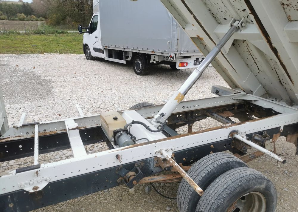 قلاب صغير Iveco Daily 35C15 Brygadówka 3.0 - 150KM wywrotka Klimatyzacja Dubel hak kiper doka: صور 8 قلاب صغير Iveco Daily 35C15 Brygadówka 3.0 - 150KM wywrotka Klimatyzacja Dubel hak kiper doka: صور 8