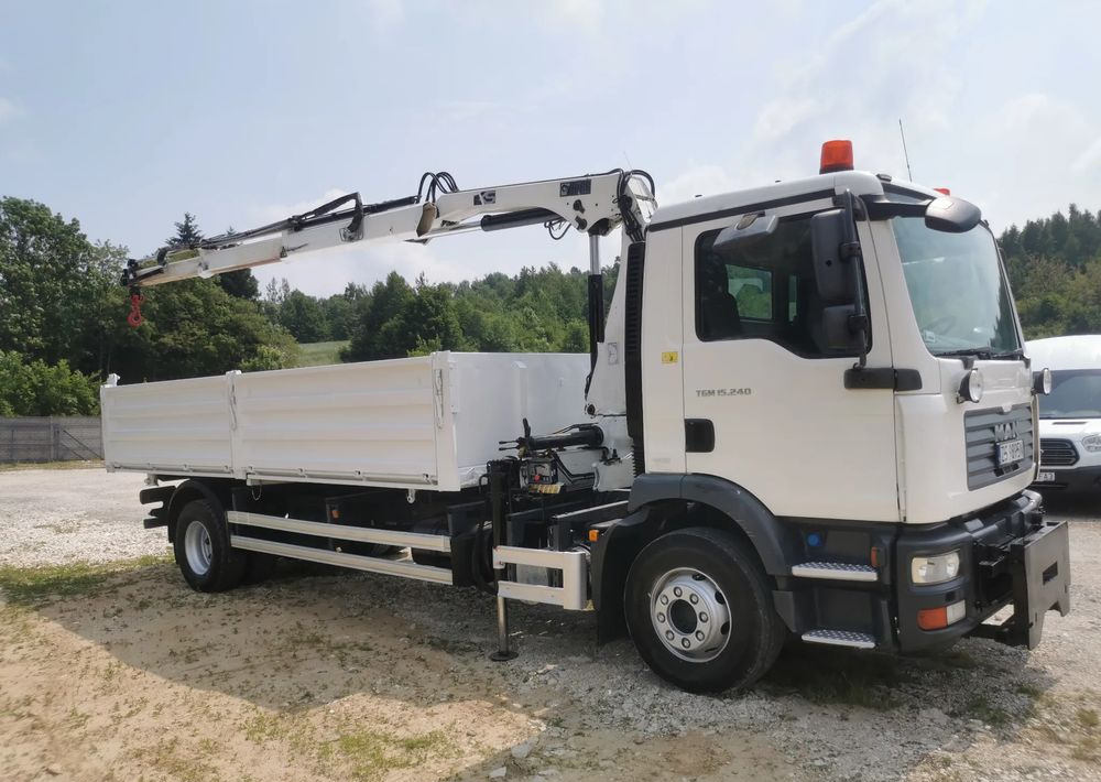 MAN TGM 15.240 Żuraw HDS HIAB + kiper wywrotka + Płyta czołowa Mały przebieg Klima - قلابات: صور 4 MAN TGM 15.240 Żuraw HDS HIAB + kiper wywrotka + Płyta czołowa Mały przebieg Klima - قلابات: صور 4