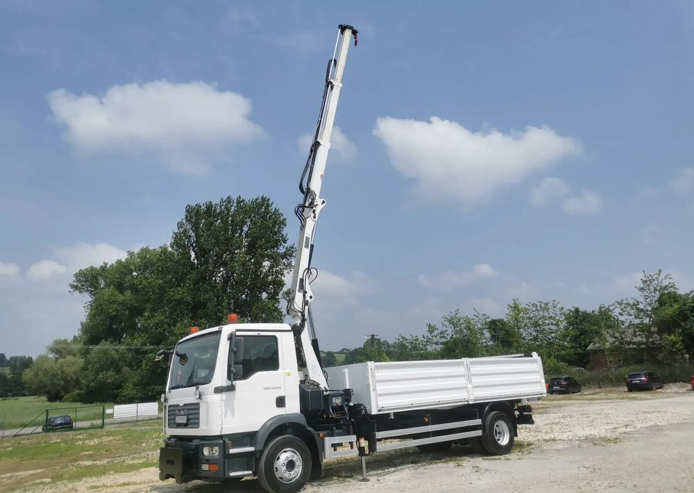 MAN TGM 15.240 Żuraw HDS HIAB + kiper wywrotka + Płyta czołowa Mały przebieg Klima - قلابات: صور 5 MAN TGM 15.240 Żuraw HDS HIAB + kiper wywrotka + Płyta czołowa Mały przebieg Klima - قلابات: صور 5