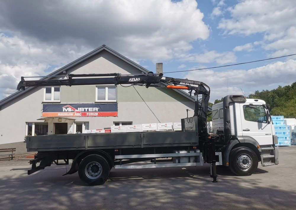 Mercedes-Benz Atego 1823 żuraw HDS Atlas 105.2 koła 315/80R22,5 - شاحنات مسطحة, شاحنة كرين: صور 3 Mercedes-Benz Atego 1823 żuraw HDS Atlas 105.2 koła 315/80R22,5 - شاحنات مسطحة, شاحنة كرين: صور 3