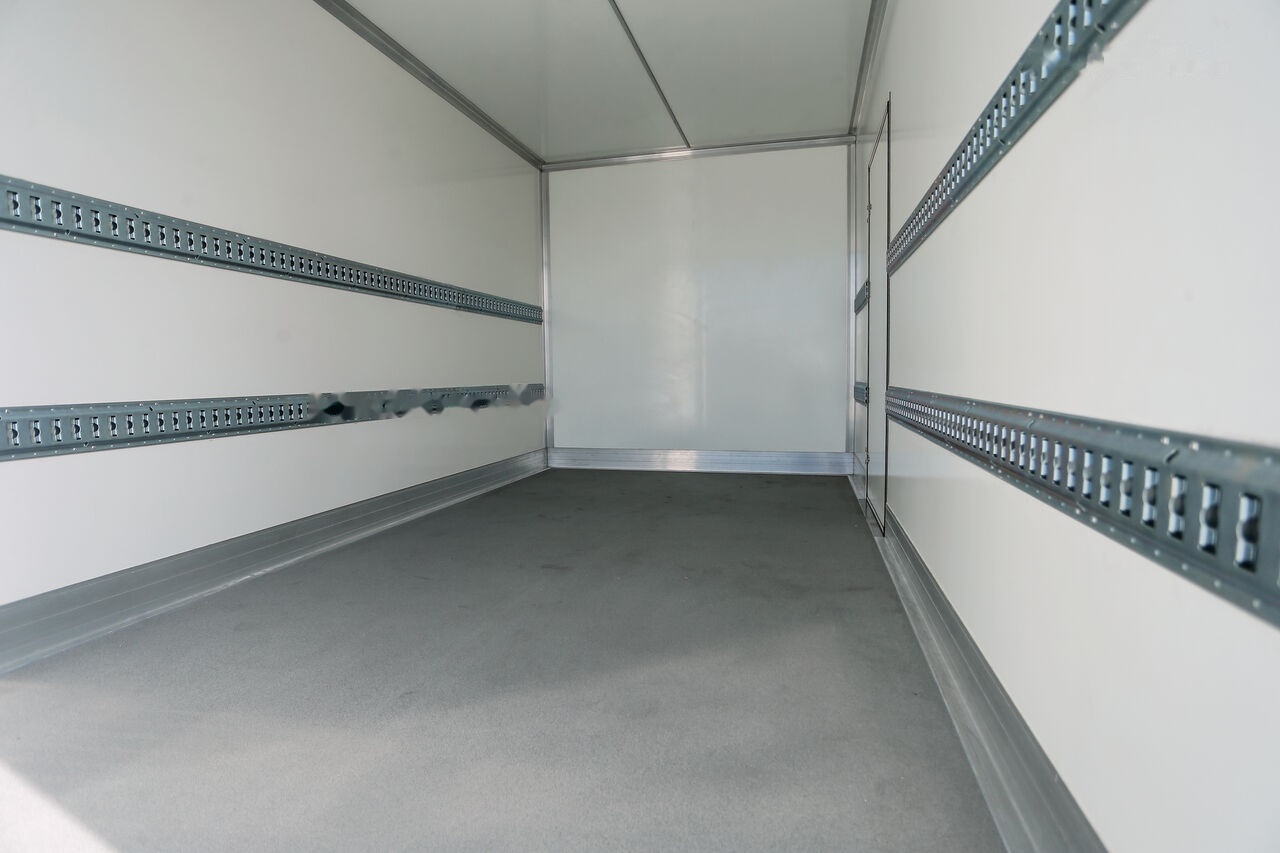 Mercedes-Benz Sprinter 319 - الشاحنات الصغيرة صندوق مغلق: صور 5 Mercedes-Benz Sprinter 319 - الشاحنات الصغيرة صندوق مغلق: صور 5