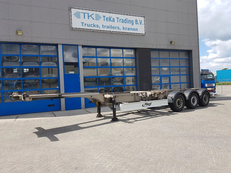 Fliegl SDS 380 MULTI BPW Disc Lift axle - شاحنات الحاويات / جسم علوي قابل للتغيير نصف مقطورة: صور 1 Fliegl SDS 380 MULTI BPW Disc Lift axle - شاحنات الحاويات / جسم علوي قابل للتغيير نصف مقطورة: صور 1