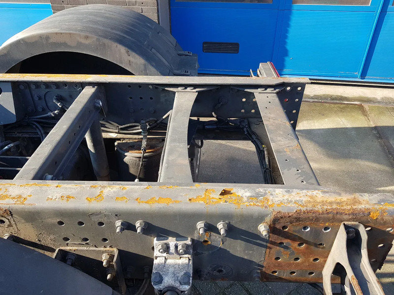الشاسيه شاحنة Volvo FE 300 EEV 6X2 Retarder Pto 234.000 KM: صور 17