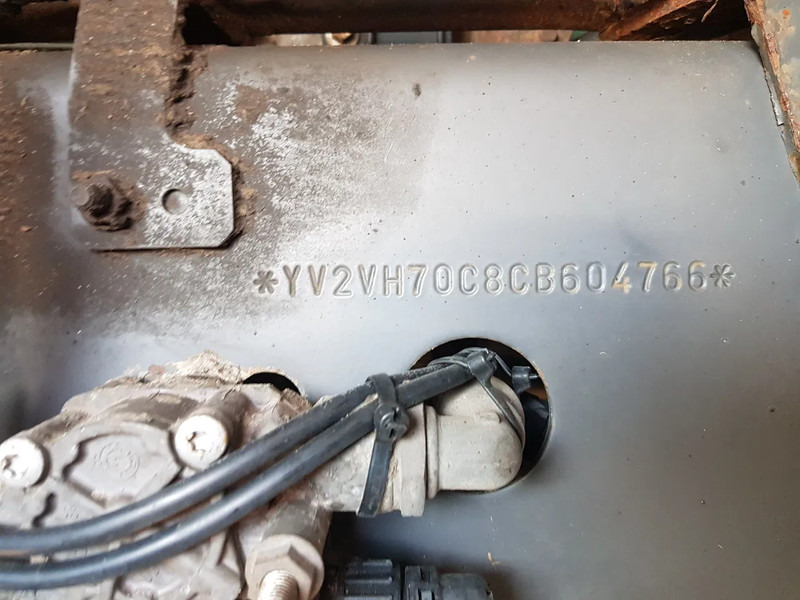 الشاسيه شاحنة Volvo FE 300 EEV 6X2 Retarder Pto 234.000 KM: صور 16