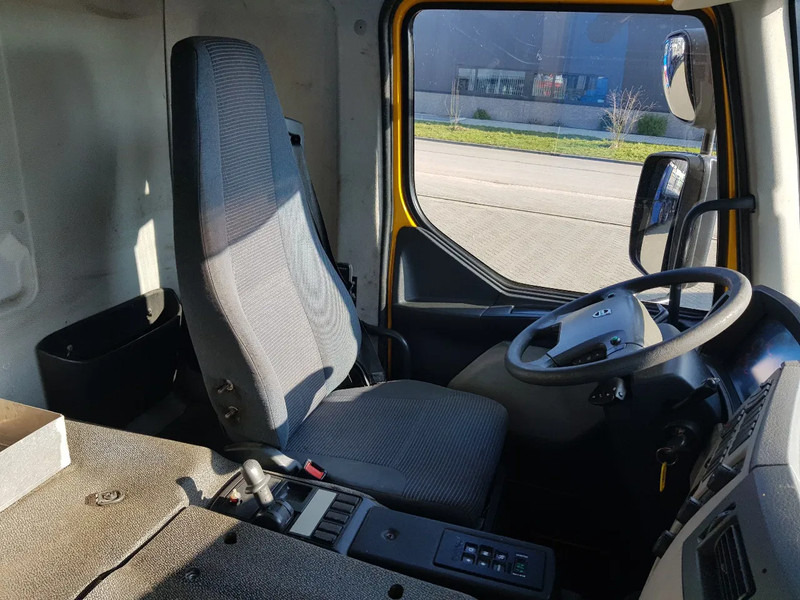 الشاسيه شاحنة Volvo FE 300 EEV 6X2 Retarder Pto 234.000 KM: صور 10